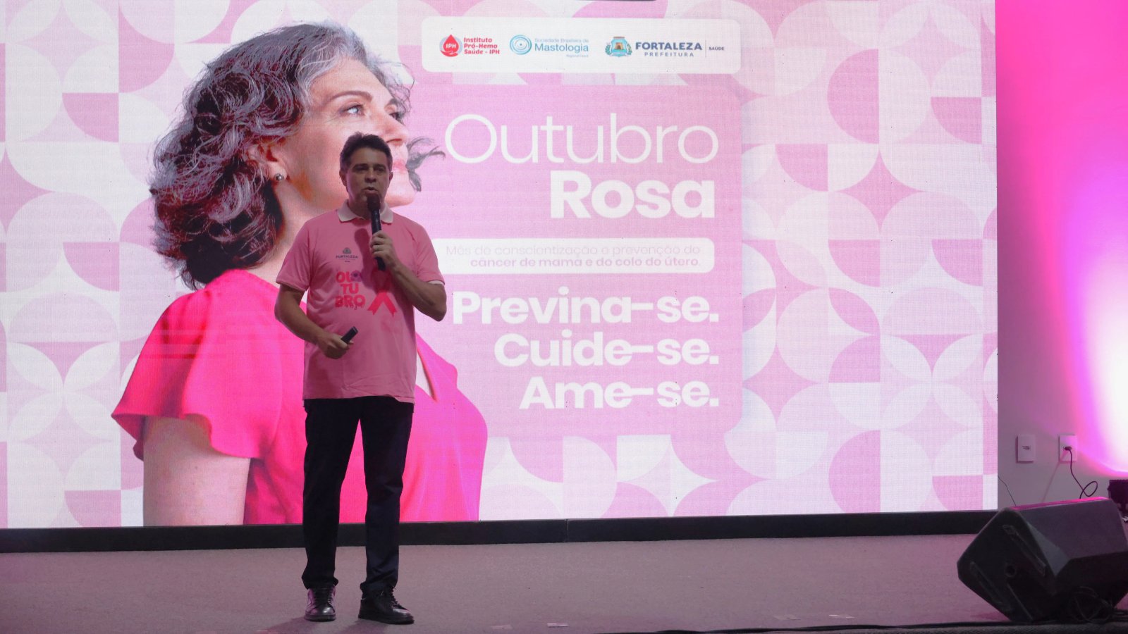 Outubro Rosa: Evandro Leitão anuncia fim da fila de mamografias após ampliação da rede de atendiment